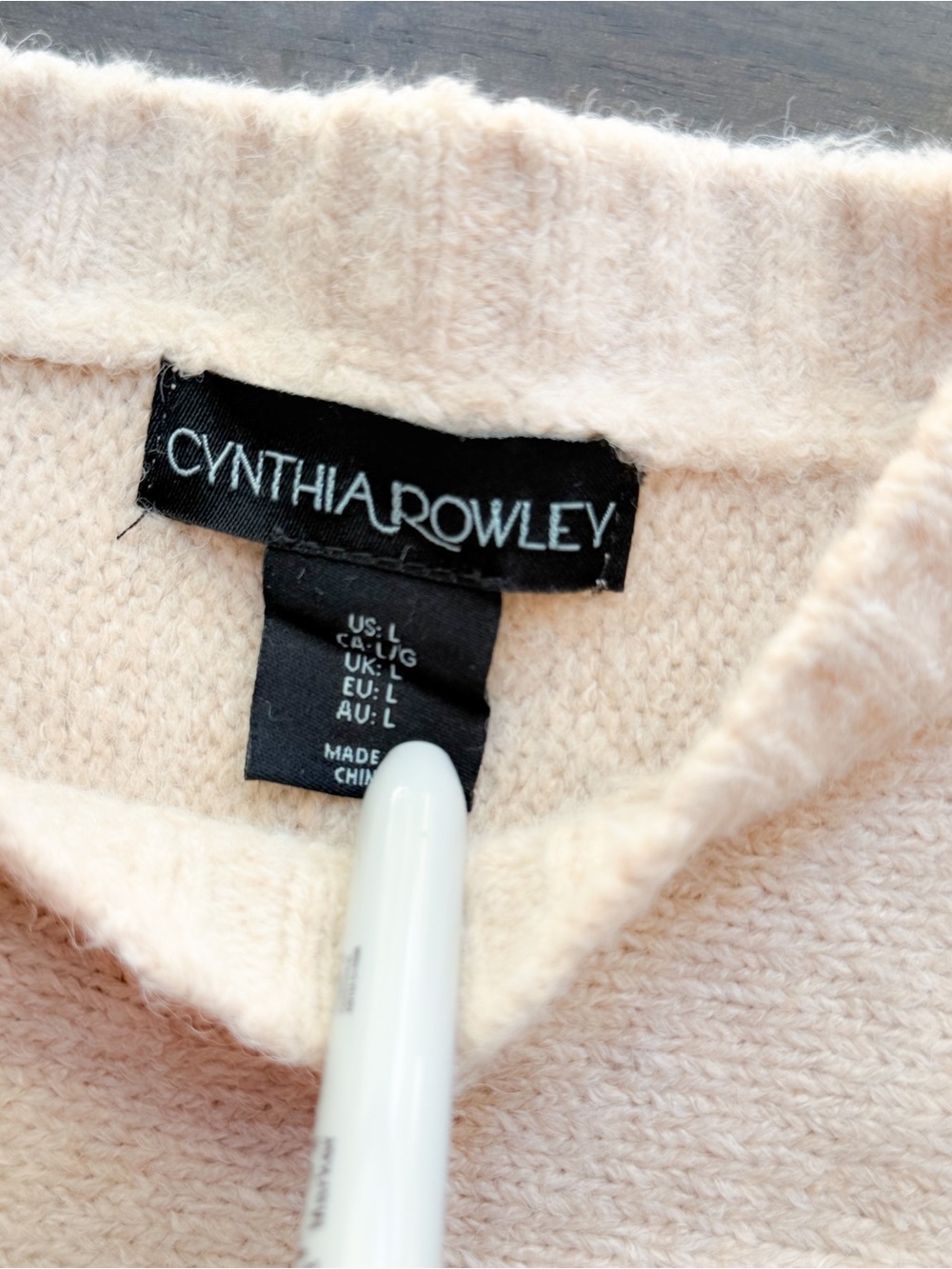 Cynthia Rowley Cream Heart Knit Sweater Cozy Pullover Cozy Fall Quiet Luxury EUC - Picture 5 of 8
